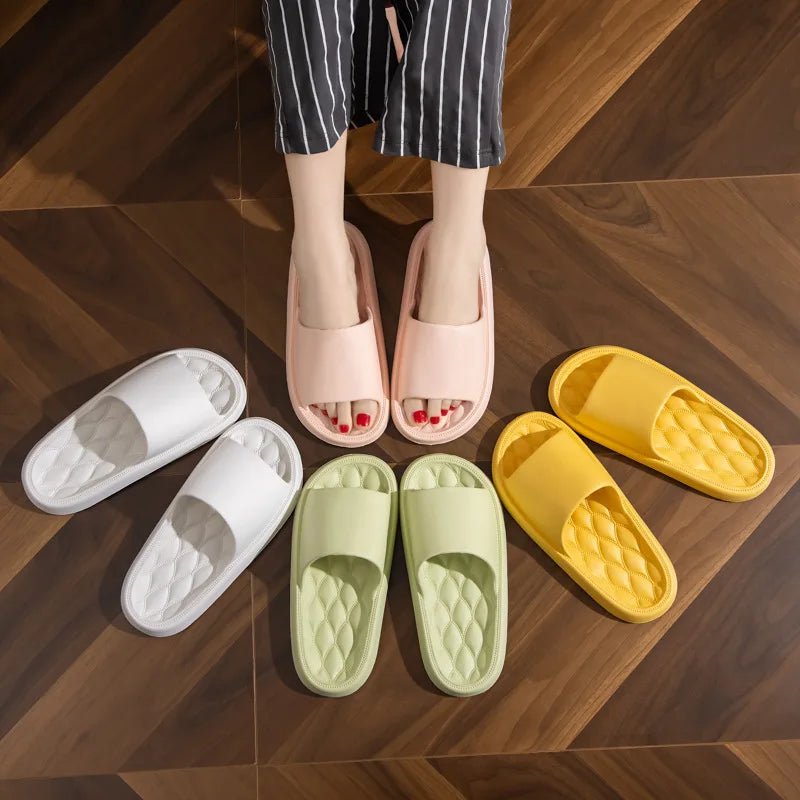 2023 New Slippers Women Indoor Floor Flat Shoes Summer Non-slip Flip Flops Bath Home Slippers Slides Soft Zapatillas de hombre